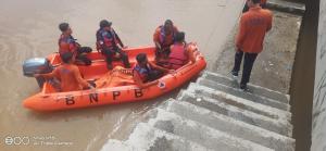 Diduga Cek-cok dengan Istri, Pria Paruh Baya Akhiri Hidup di Sungai Siak